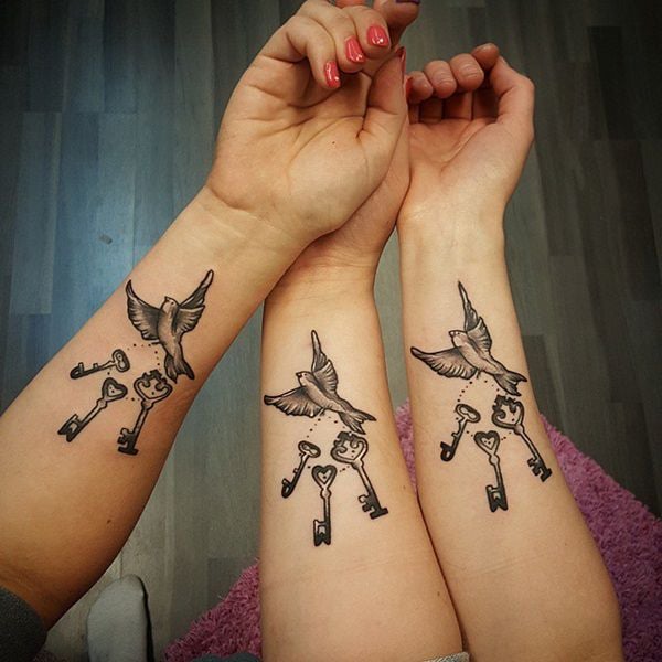 Sister tattoos  Feather tattoos Picture tattoos Cute tattoos