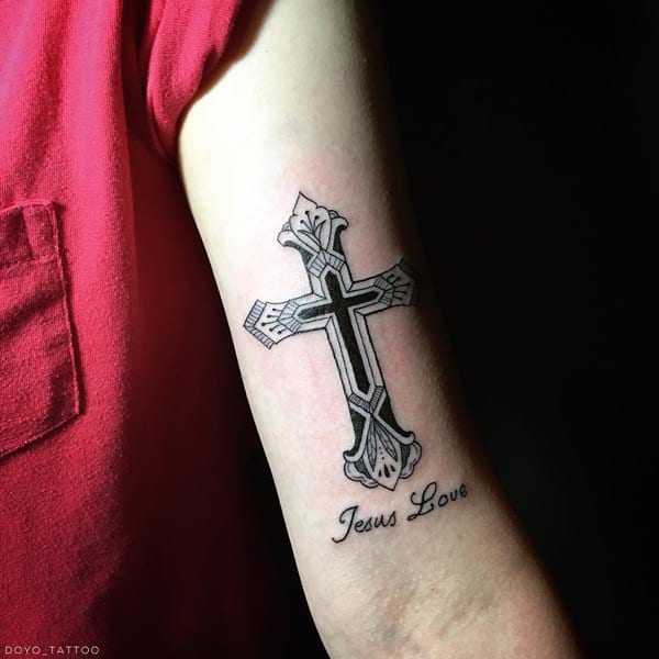Christian Tattoos On Wrist / Christian Tattoo Ideas Designs For Christian Tattoos : But having such a tattoo also comes with an the christian word tattoo on my wrist is ruach. that's hebrew for wind, breath, or the holy spirit (if you believe how the christian bible translates.