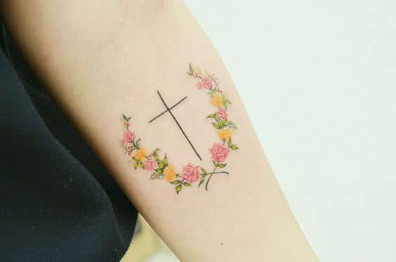 Cross Tattoos for Women - Ideas and Designs for Girls